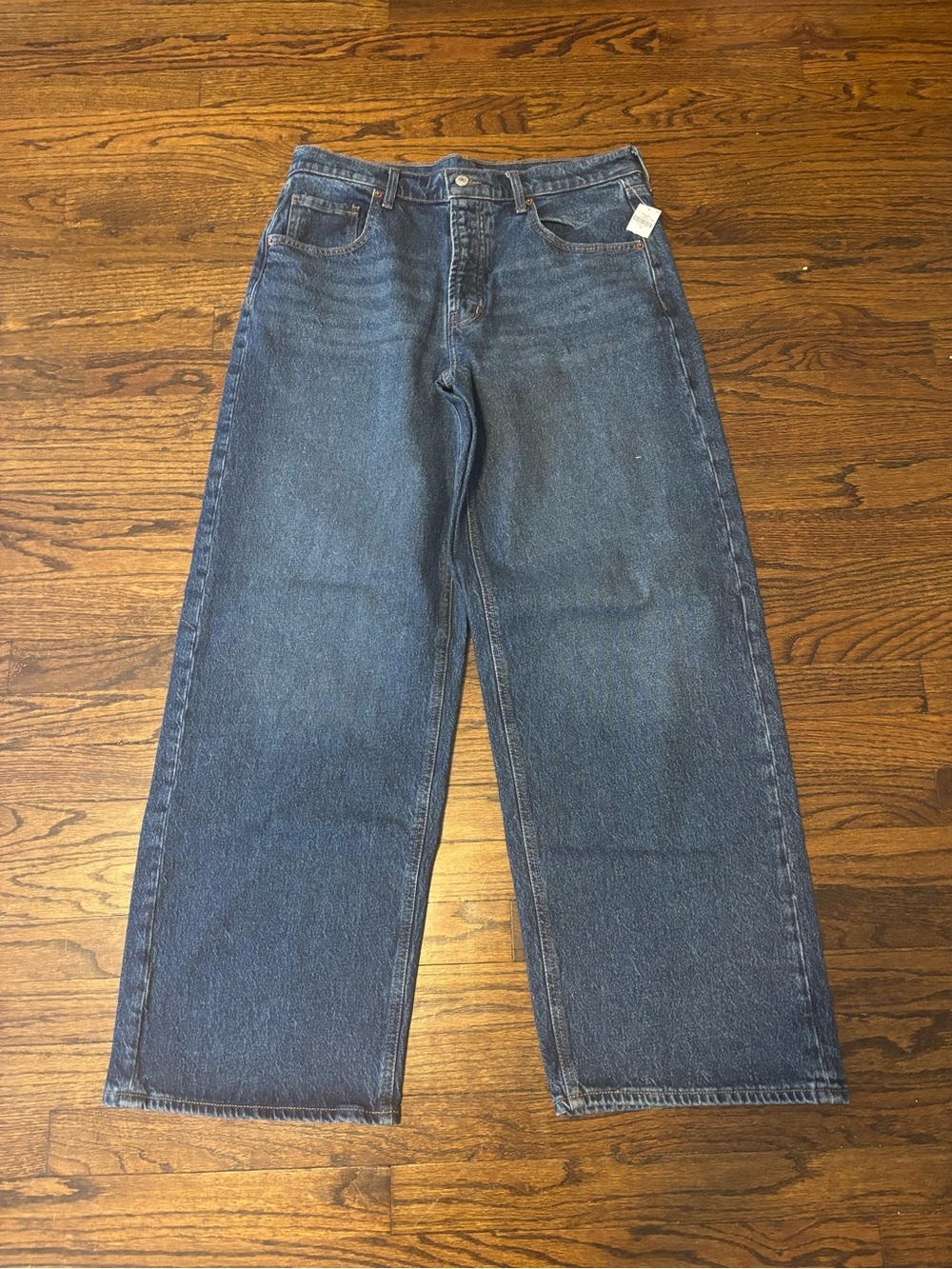 Old Navy Mid Rise The Slouchy Baggy Wide Leg Dark Wish Regular Jeans - Picture 2 of 6